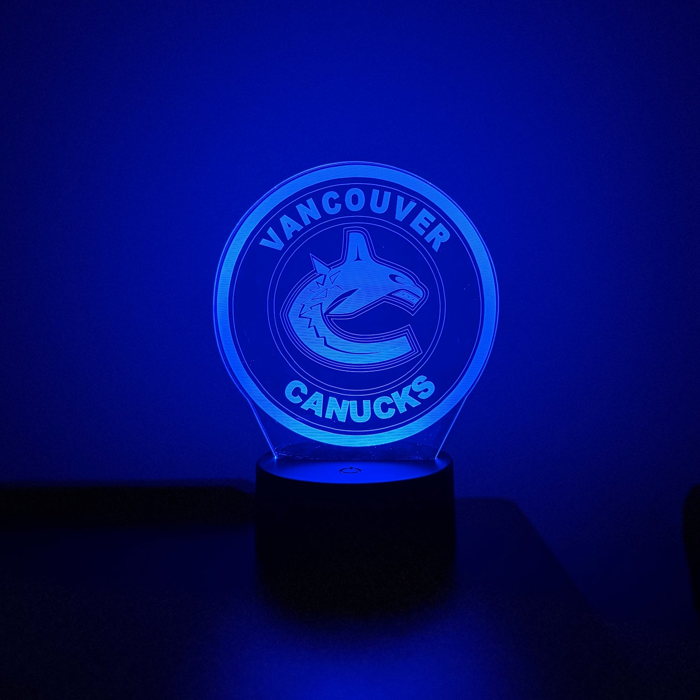 Vancouver Canucks LED Lamp