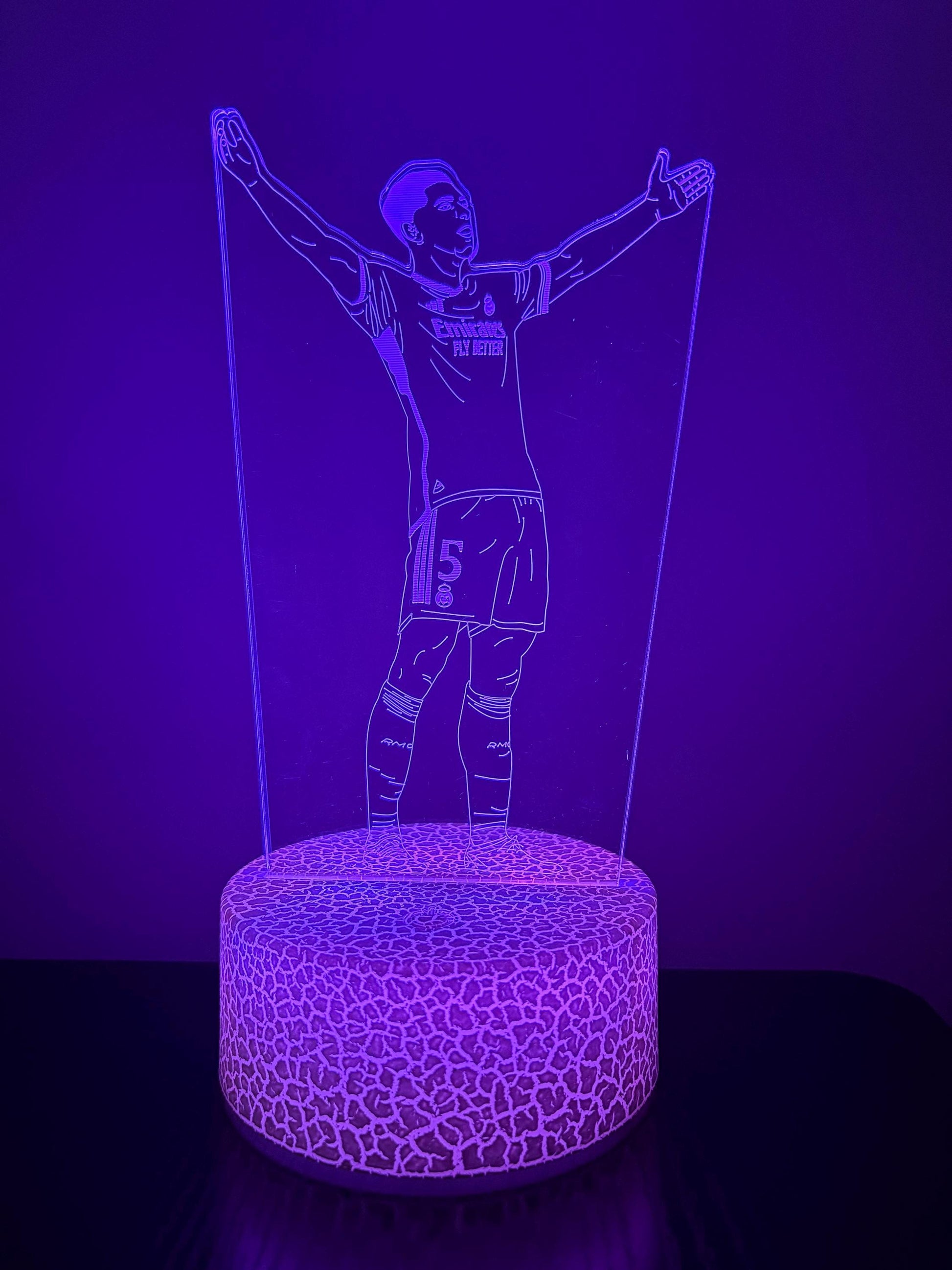 Jude Bellingham Soccer LED Night Light – Multi-Color 3D Acrylic Lamp, Real Madrid Edition, Perfect Gift for Soccer Fans LED Lamp