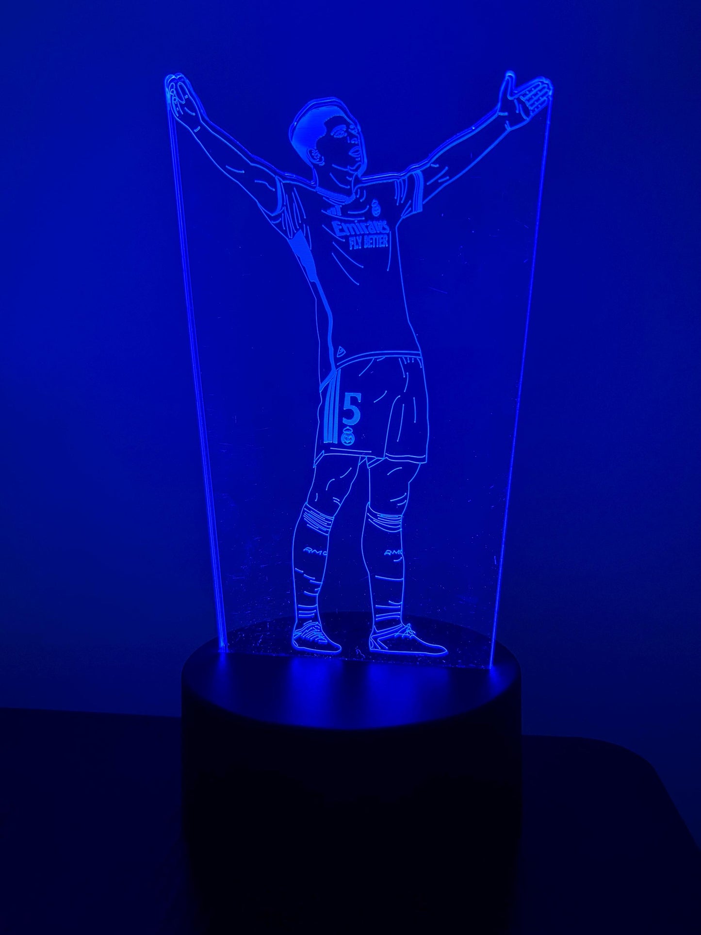 Jude Bellingham Soccer LED Night Light – Multi-Color 3D Acrylic Lamp, Real Madrid Edition, Perfect Gift for Soccer Fans LED Lamp